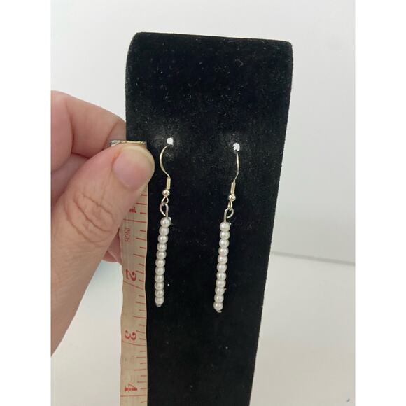 little white bead earrings - Picture 3 of 4